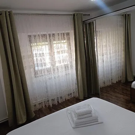 Peter Et Len Soleil , Famille