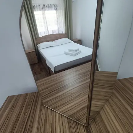 Peter Et Len Soleil , Famille شقة *